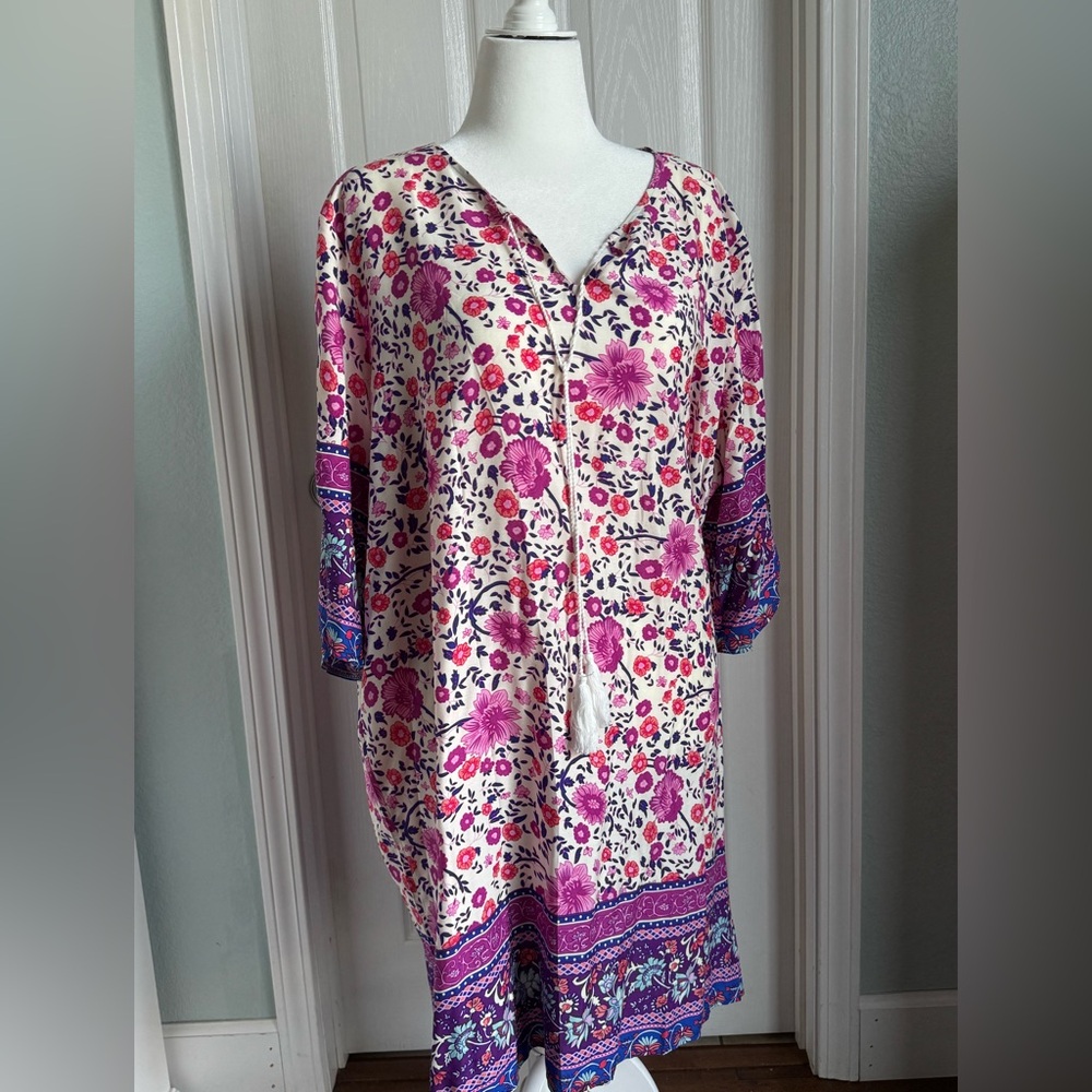 Lovely, lightweight, Floral Dress, Loose Fit, Beach Cover-Up, Resort wear,  XXL